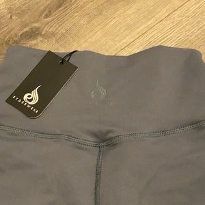 S Ryderwear gray leggings